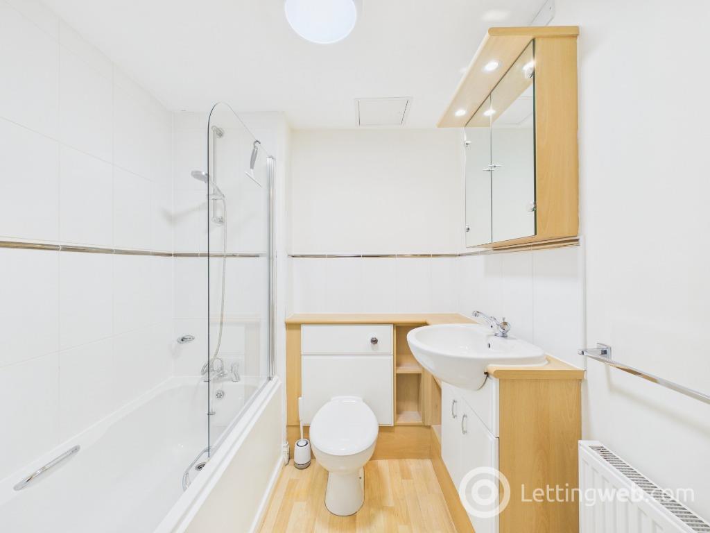 Property to rent in Brunswick Road, Hillside, Edinburgh, EH7 5GW