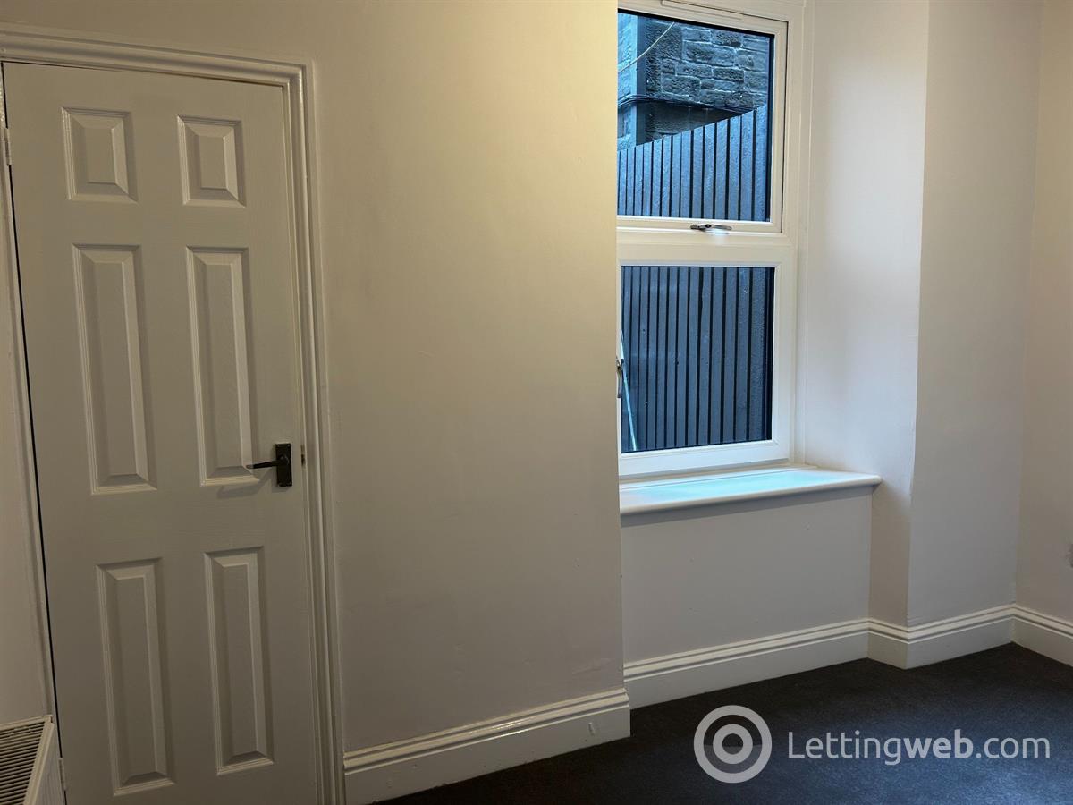 Property to rent in North Erskine Street, Dundee