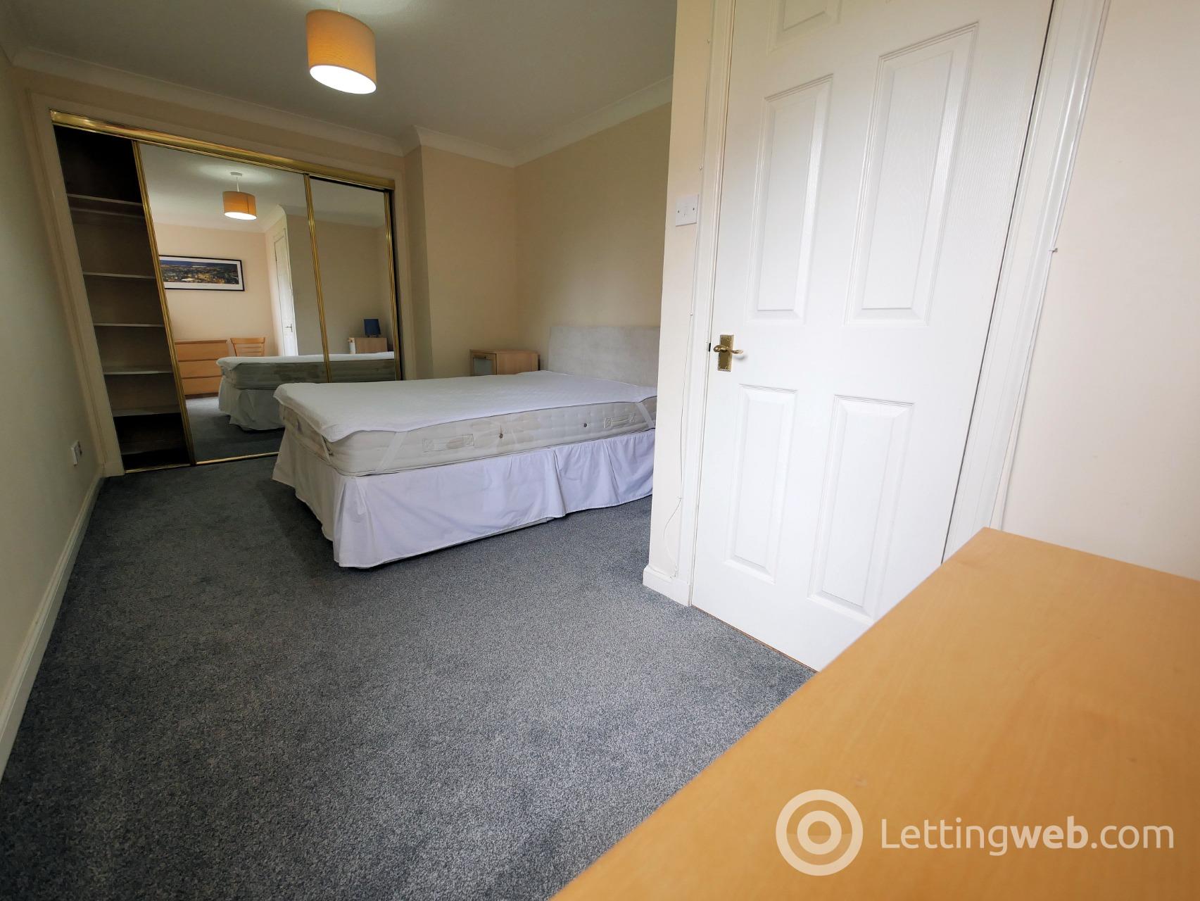 Property to rent in Russell Gardens, Roseburn, Edinburgh, EH12 5PG