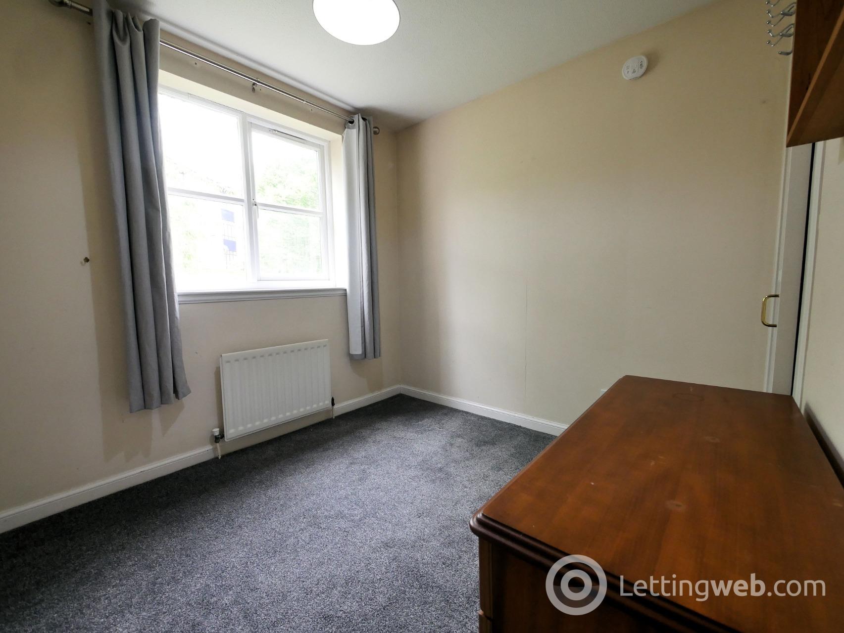 Property to rent in Russell Gardens, Roseburn, Edinburgh, EH12 5PG