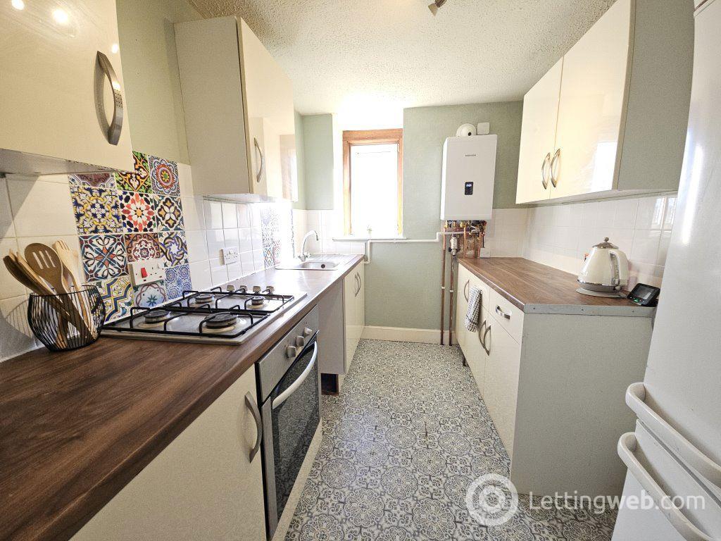 Property to rent in Tullideph Road, Dundee
