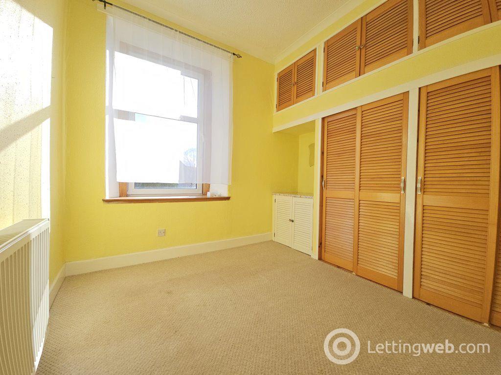 Property to rent in Tullideph Road, Dundee
