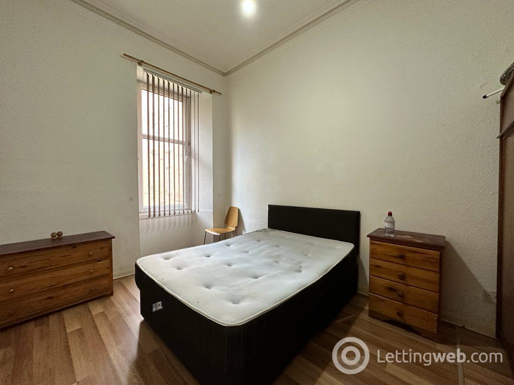 Property to rent in 11 Gray Street Flat 0-2 Glasgow G3 7TX