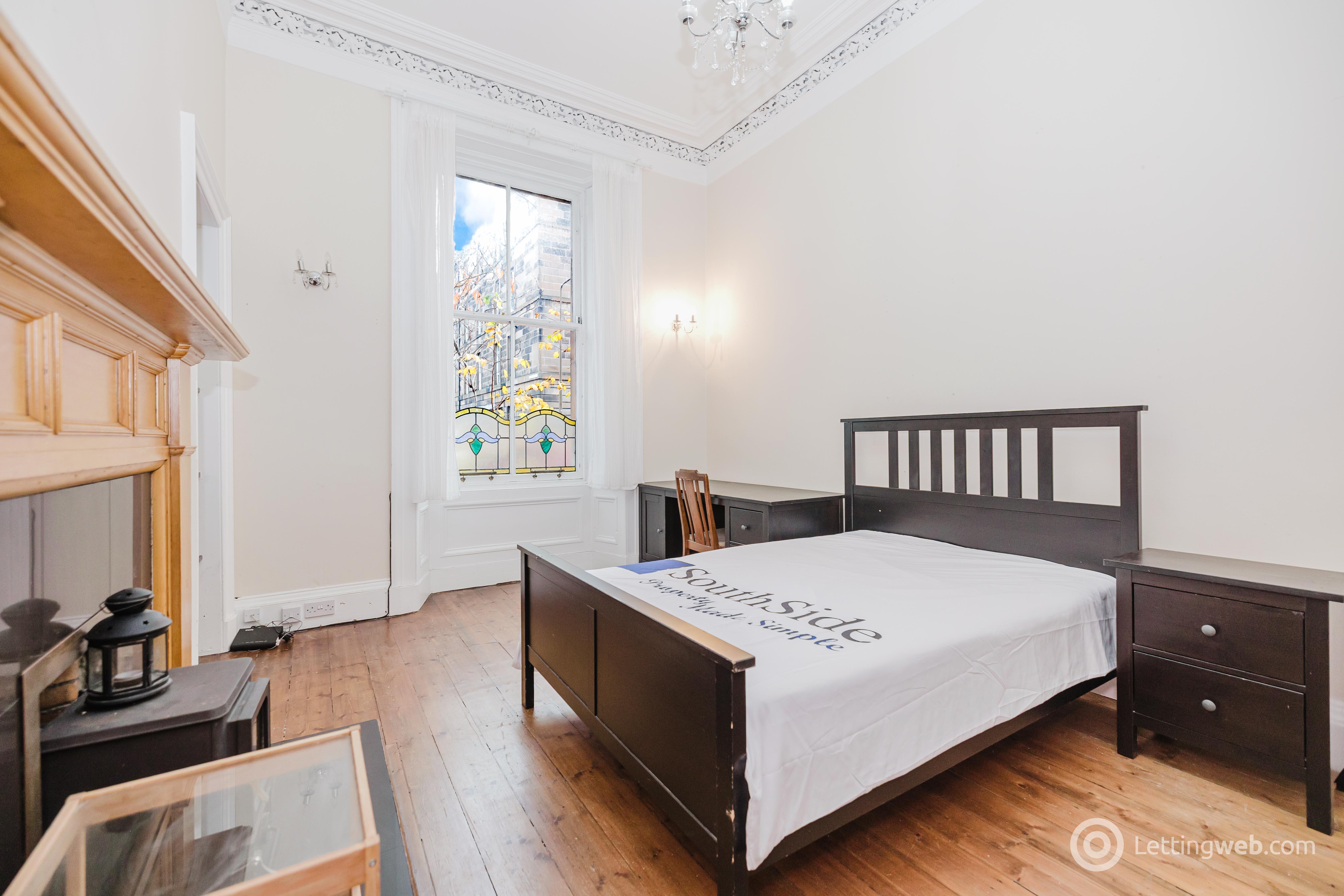 Property to rent in Lutton Place, Edinburgh, EH8