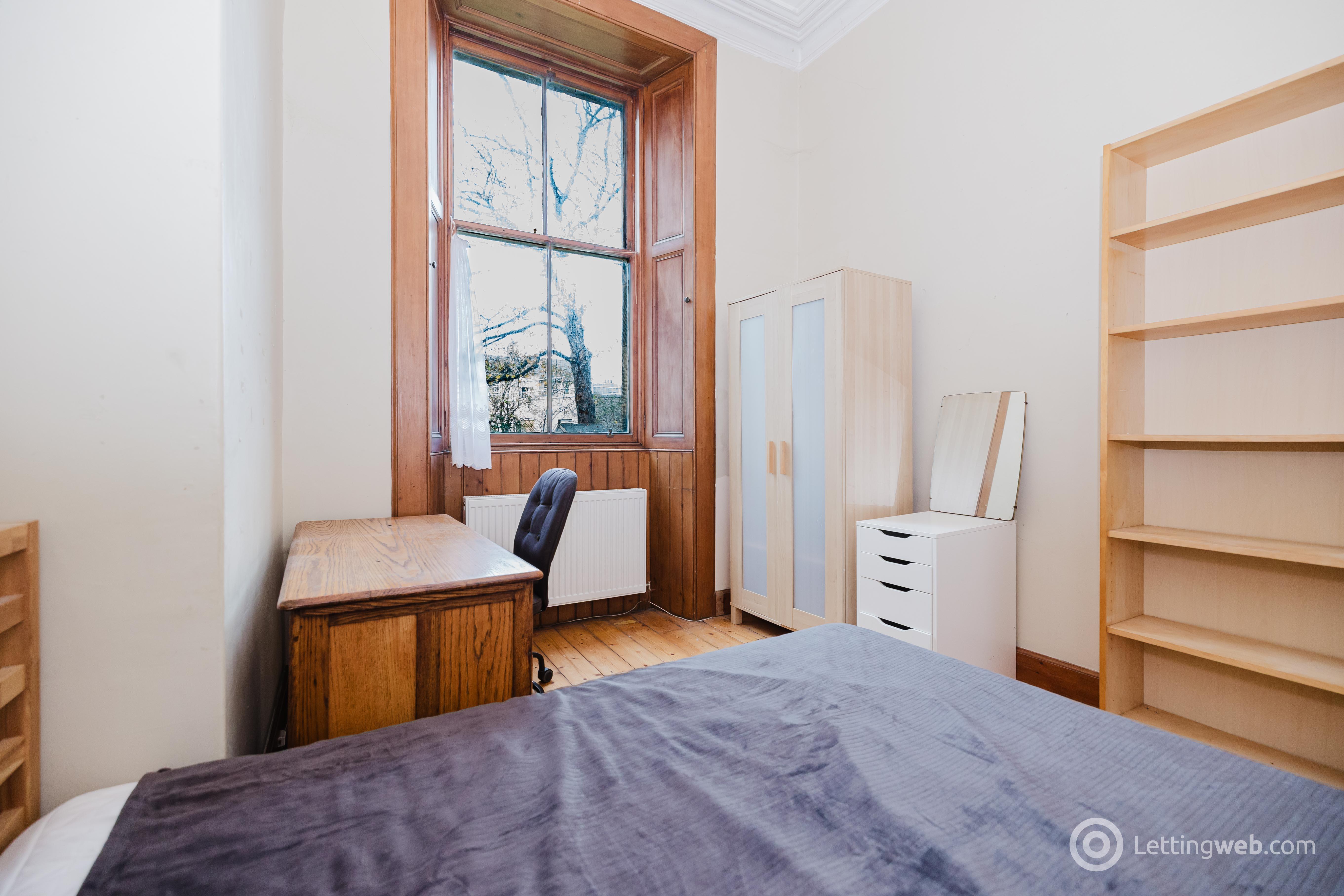 Property to rent in Lutton Place, Edinburgh, EH8