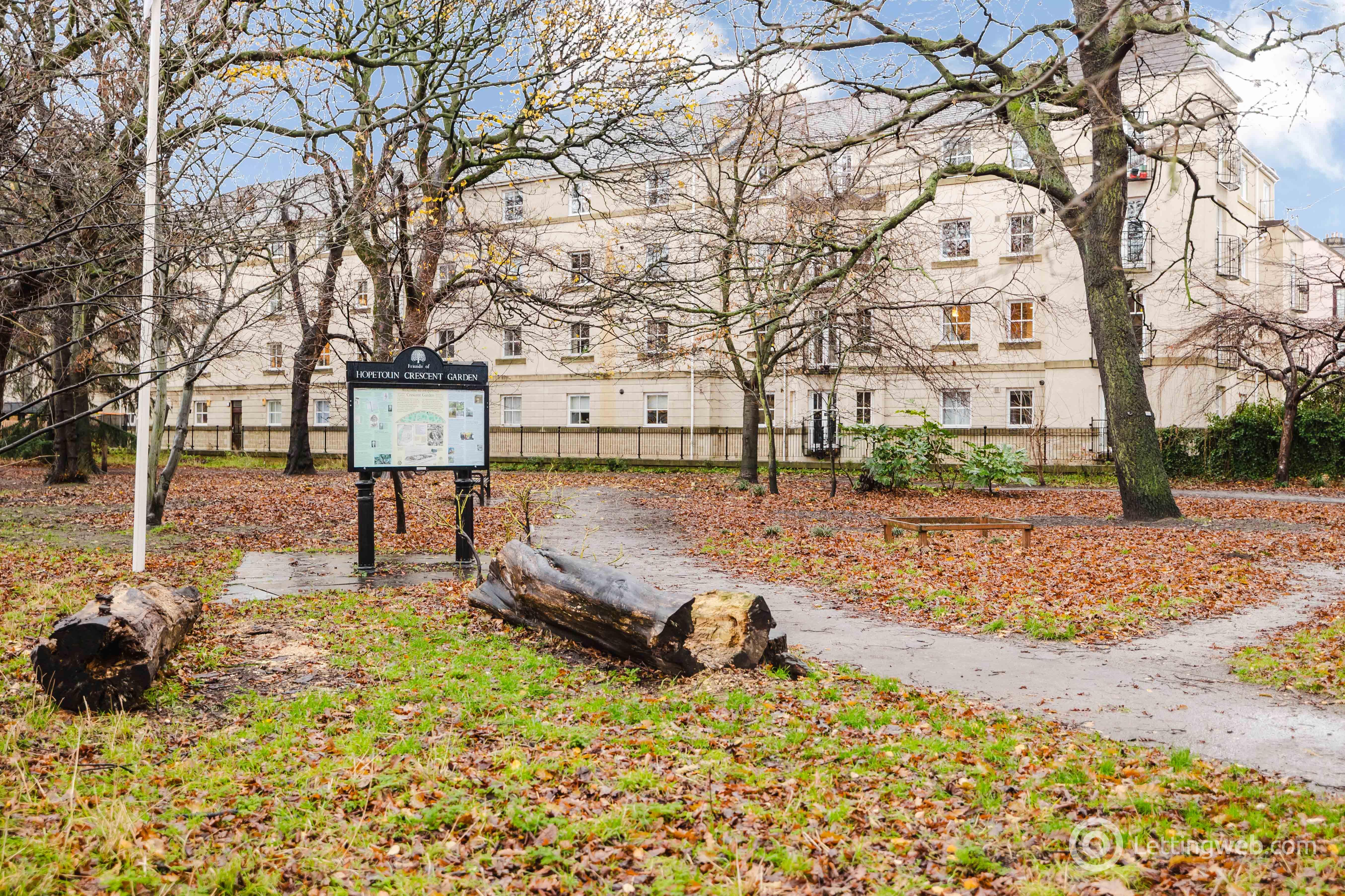 Property to rent in Hopetoun Crescent, Edinburgh, EH7