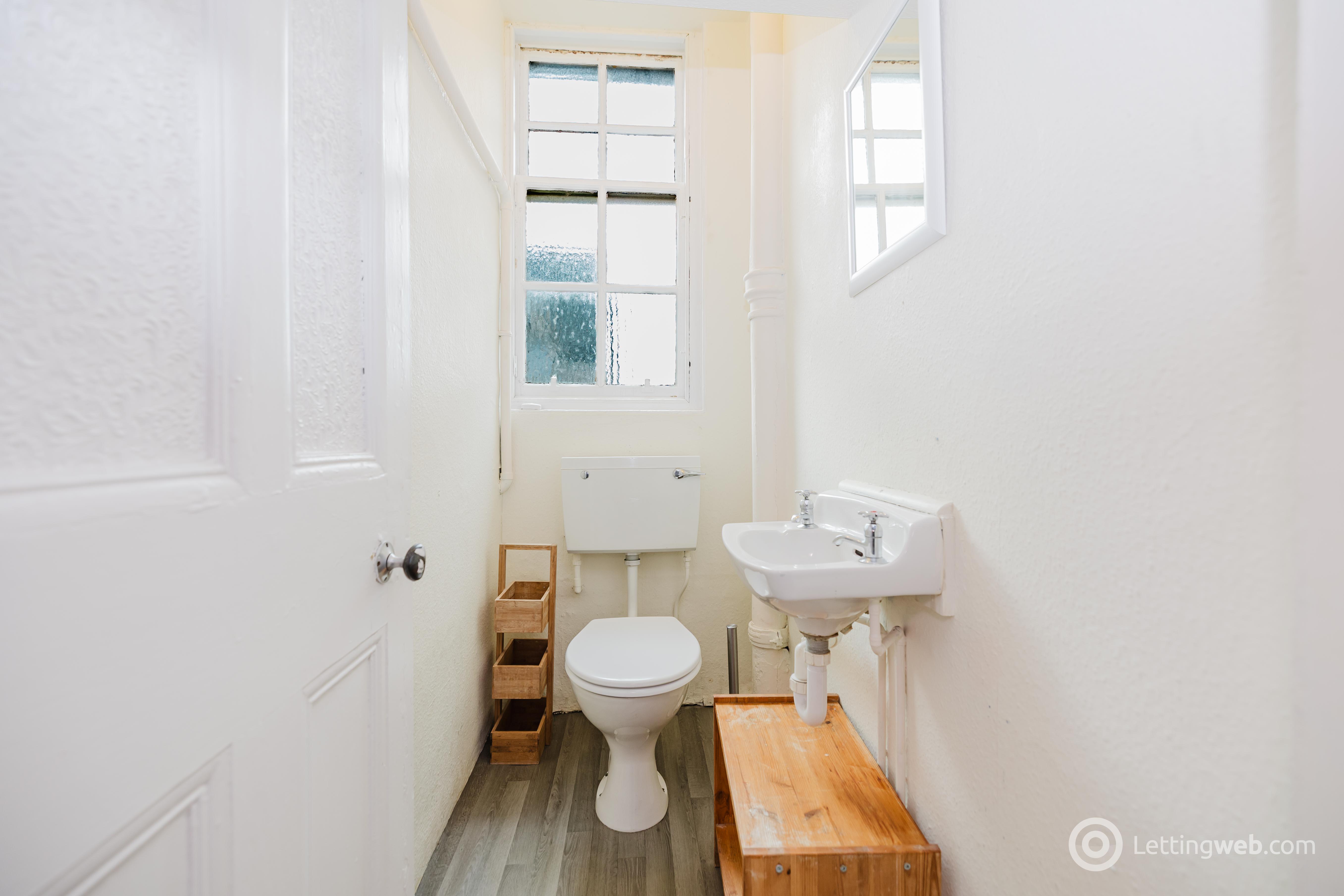 Property to rent in HIGH STREET, Edinburgh, EH1