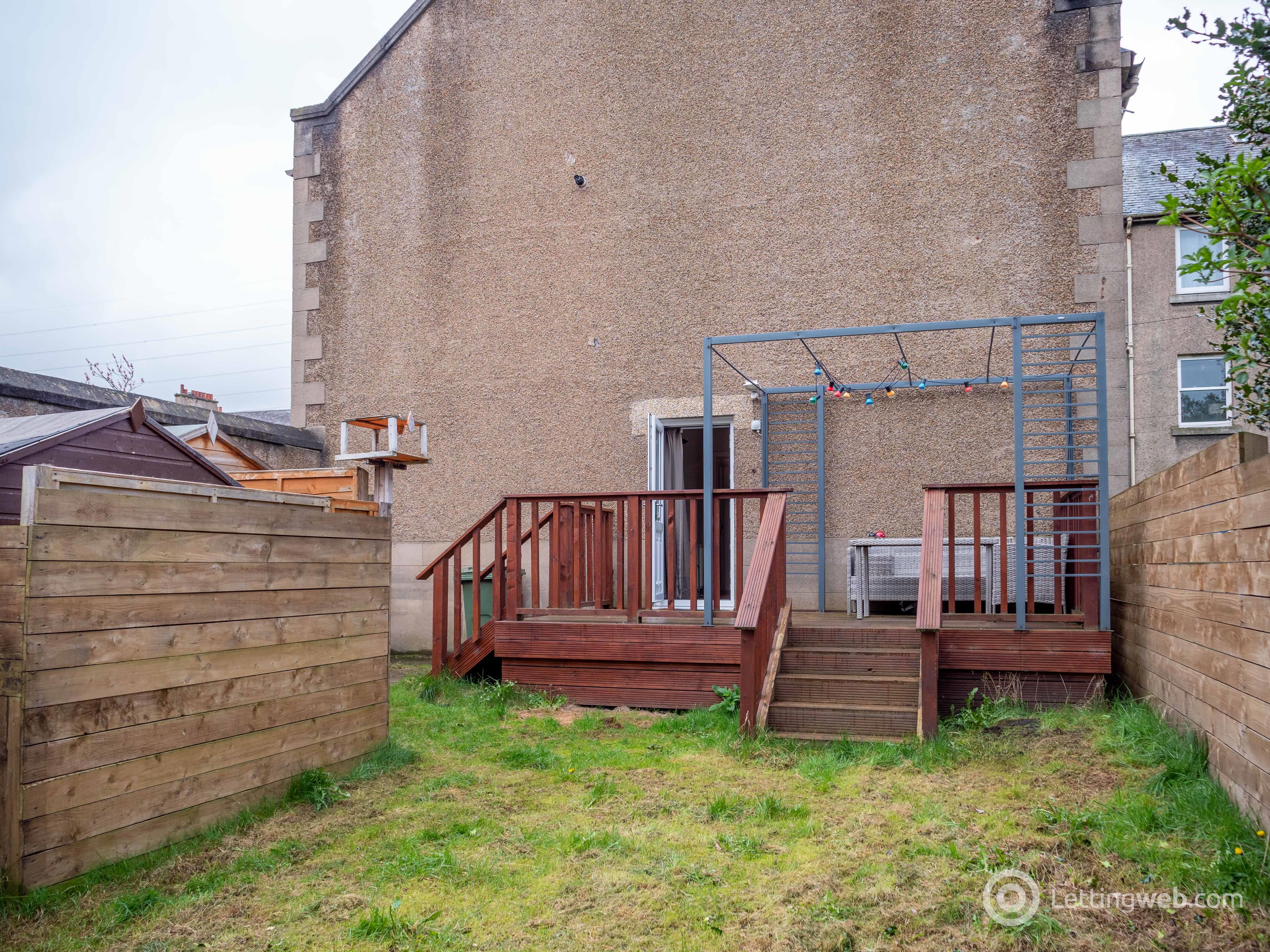 Property to rent in Mount Lodge Place, Edinburgh, EH15 2AD