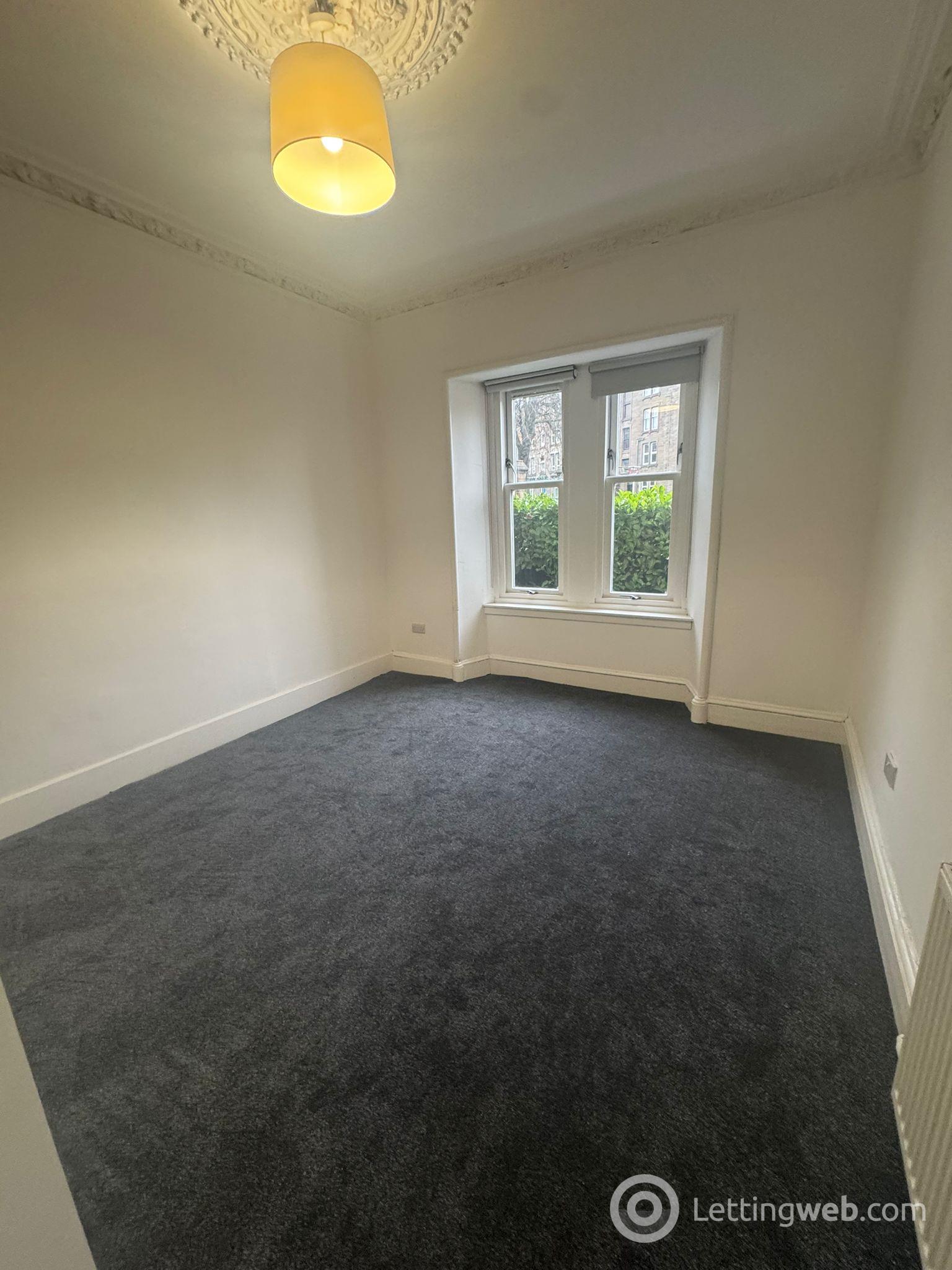 Property to rent in 6 Forfar Road