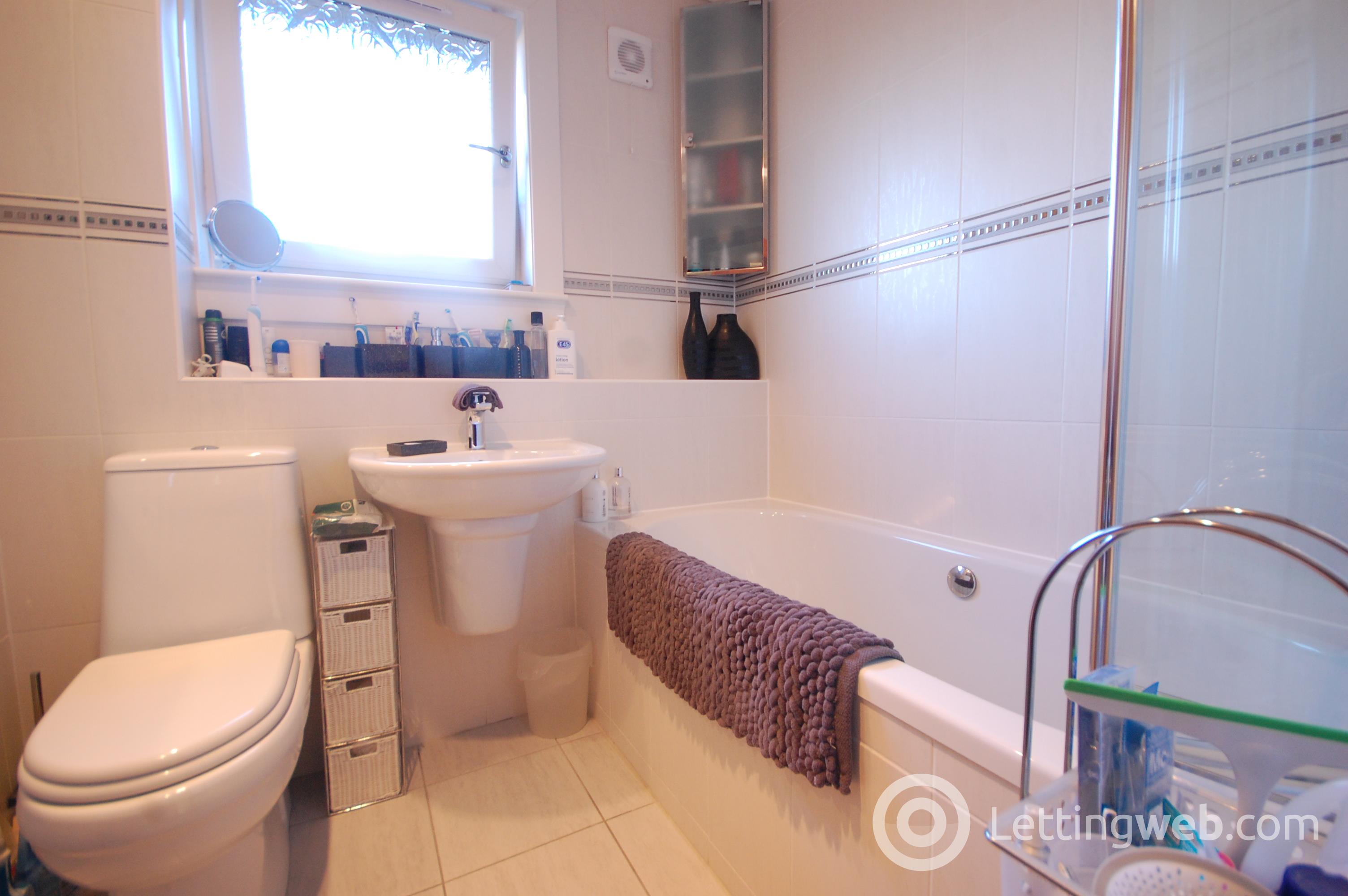 Property to rent in Kippford Street