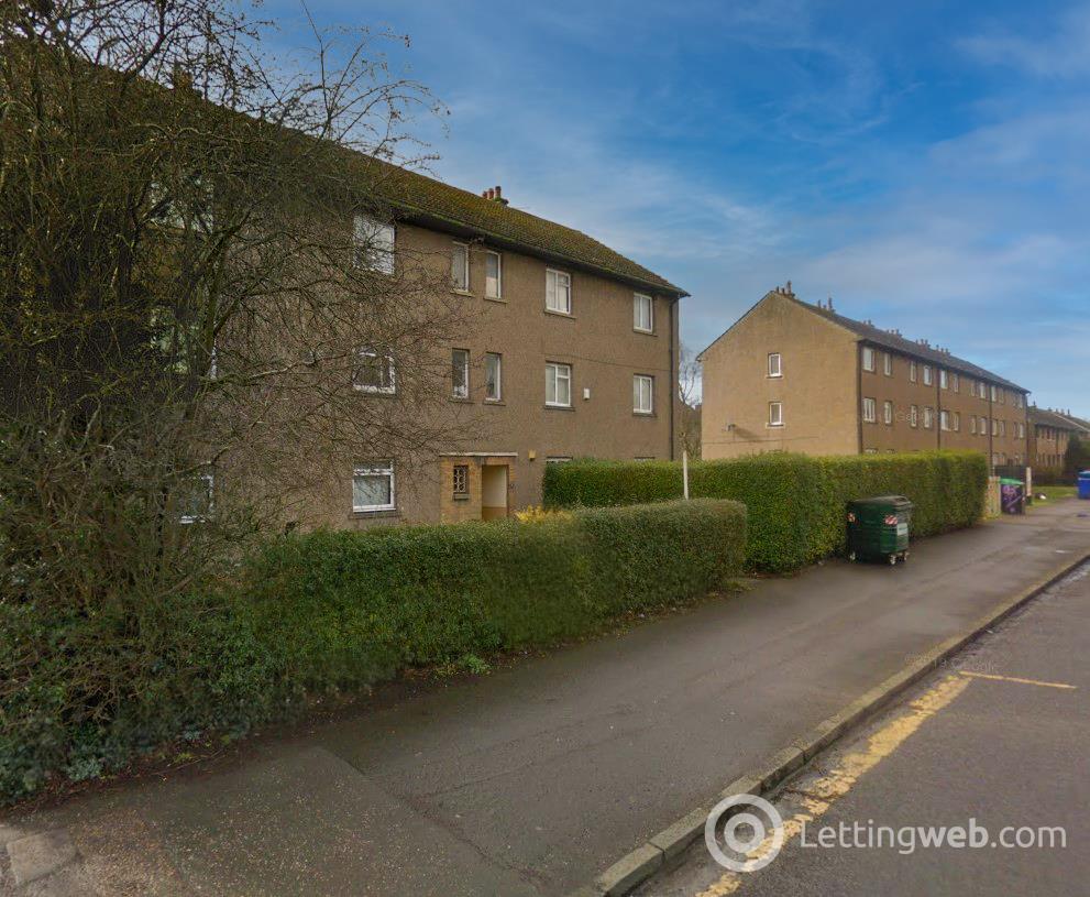 Property to rent in 27 BALLINDEAN ROAD DUNDEE