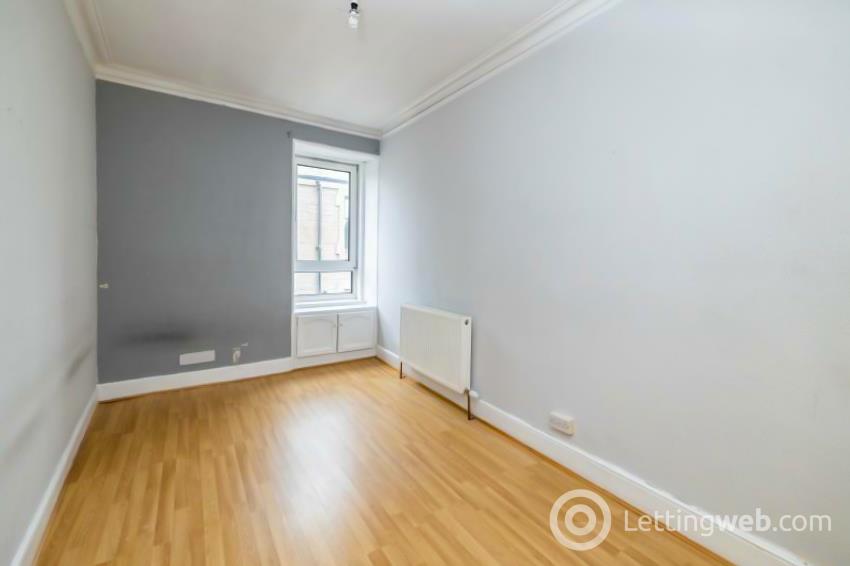 Property to rent in 27 Constitution Street, Dundee