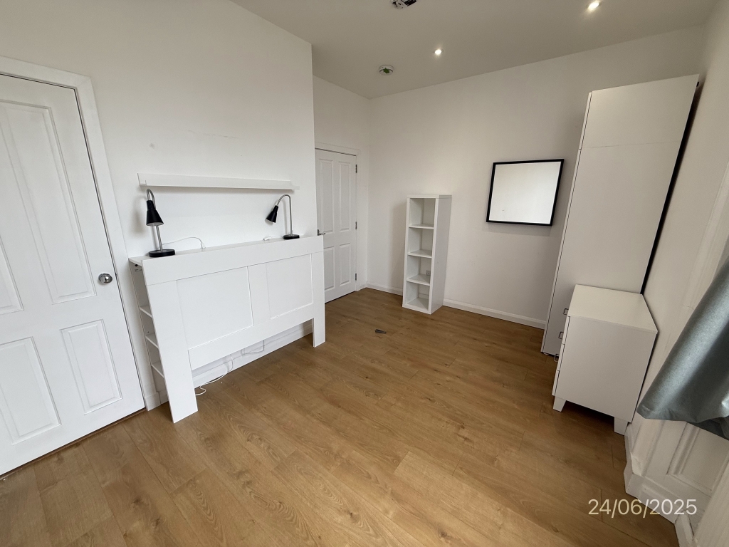 Property image 3 for - Crown Street, First Floor Left, Aberdeen, Aberdeenshire, AB11, AB11