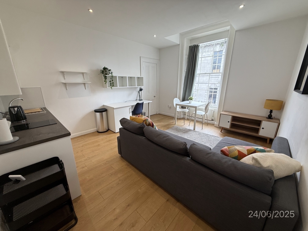Property image 7 for - Crown Street, First Floor Left, Aberdeen, Aberdeenshire, AB11, AB11