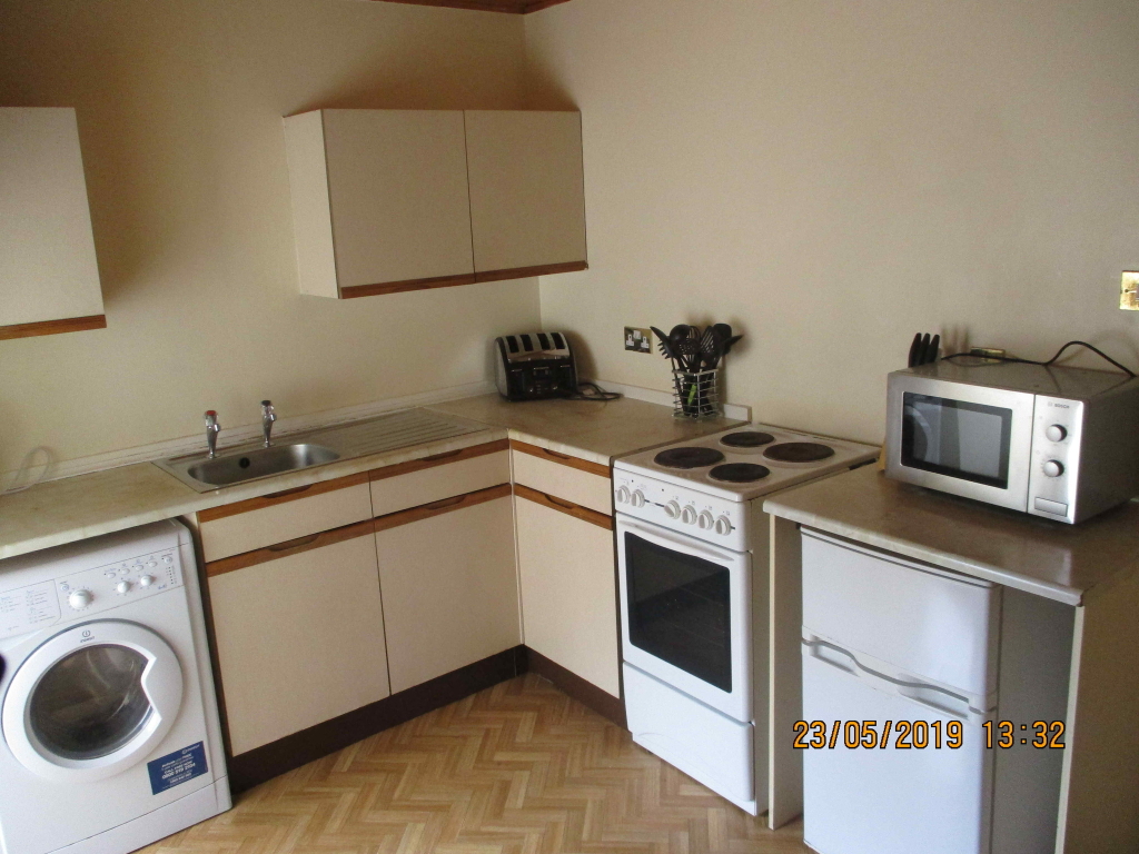 Property image 3 for - Thistle Place, Top Floor Right, Aberdeen, AB10, AB10