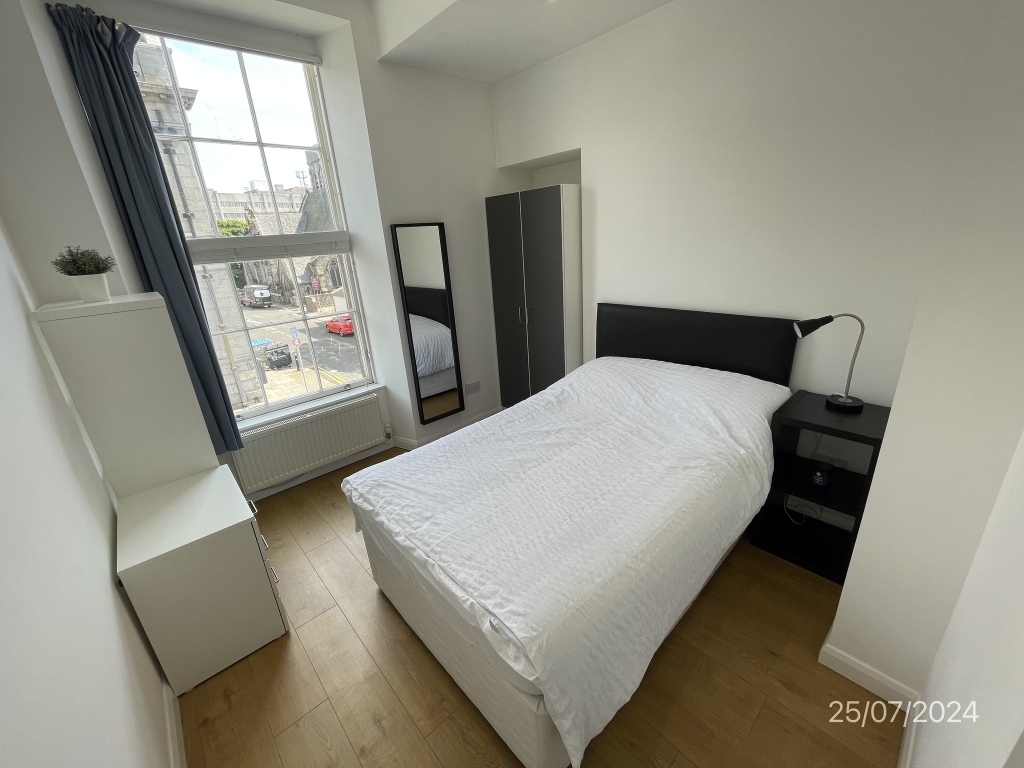 Property image 3 for - Crown Street, First Floor Right, Aberdeen, Aberdeenshire, AB11, AB11