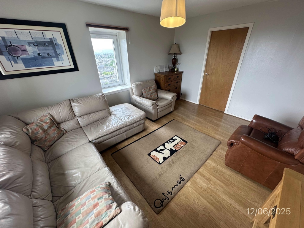 Property image 5 for - Thistle Court, Top Floor, Aberdeen, AB10, AB10