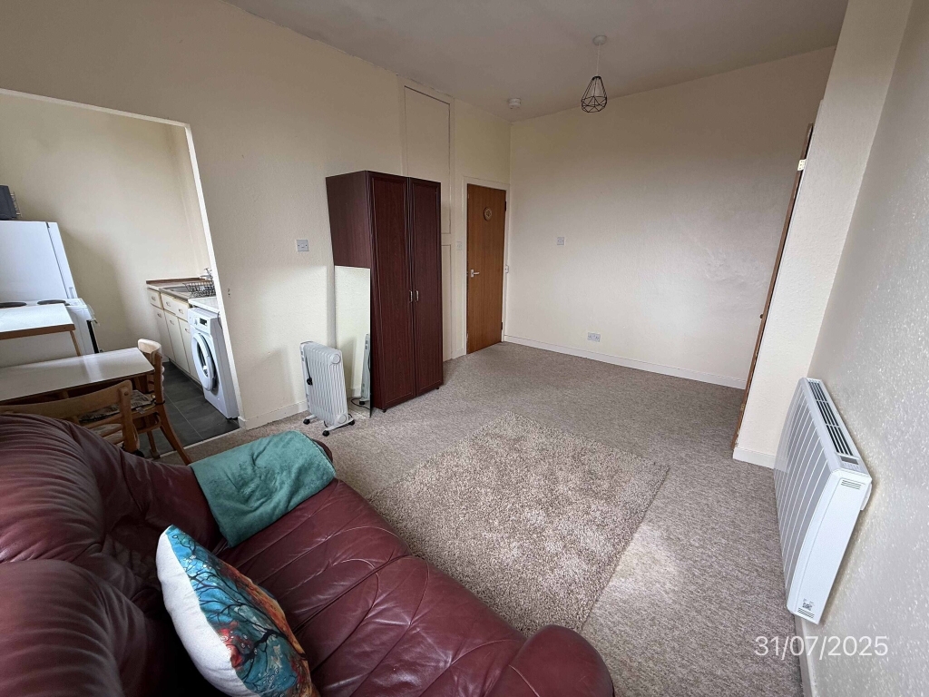 Property image 6 for - Hardgate, Top Floor Right, Aberdeen, AB11, AB11