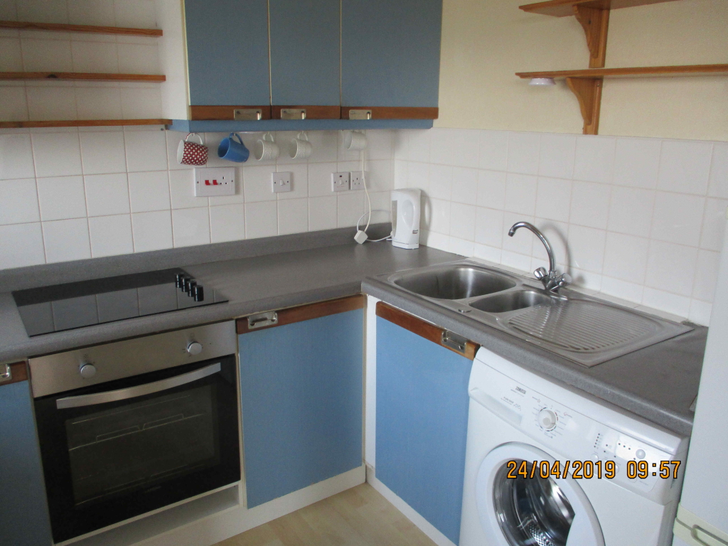 Property image 3 for - Gordon Street, Top Floor Left, Aberdeen, AB11, AB11