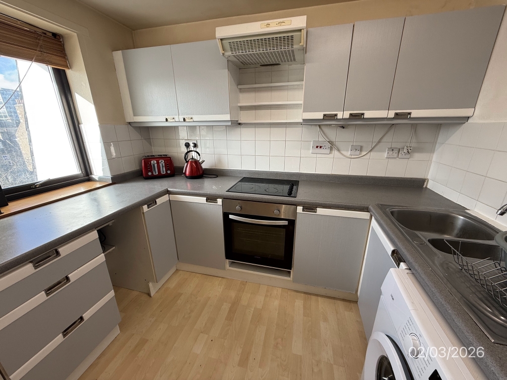 Property image 7 for - Gordon Street, Top Floor Left, Aberdeen, AB11, AB11