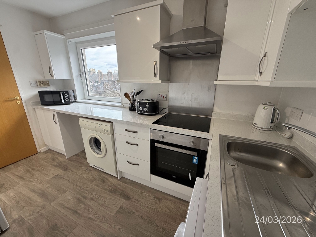 Property image 2 for - Cuparstone Court, Top Floor Left, Aberdeen, AB10, AB10