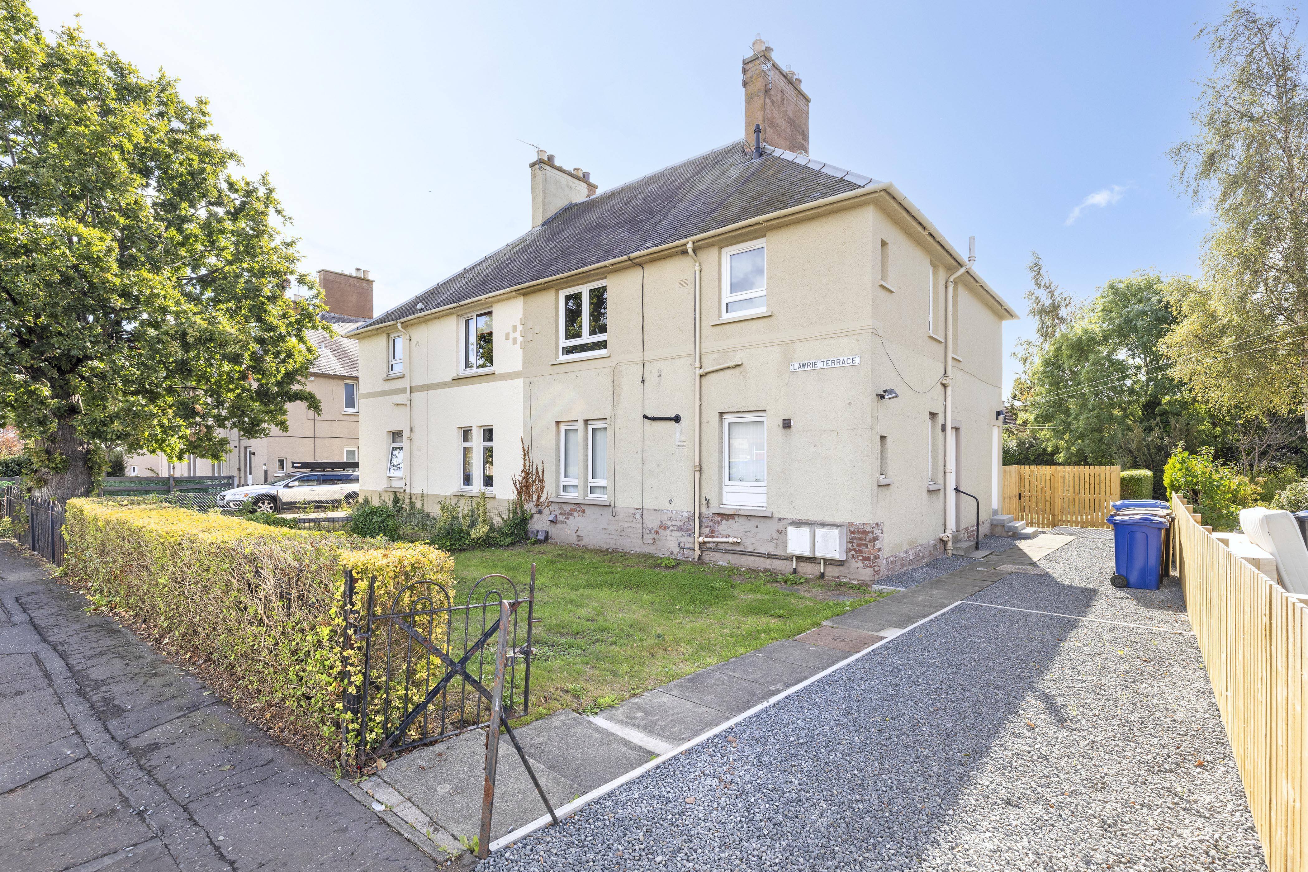 Property image 4 for - 32 Lawrie Terrace, Loanhead, EH20 9AR, EH20