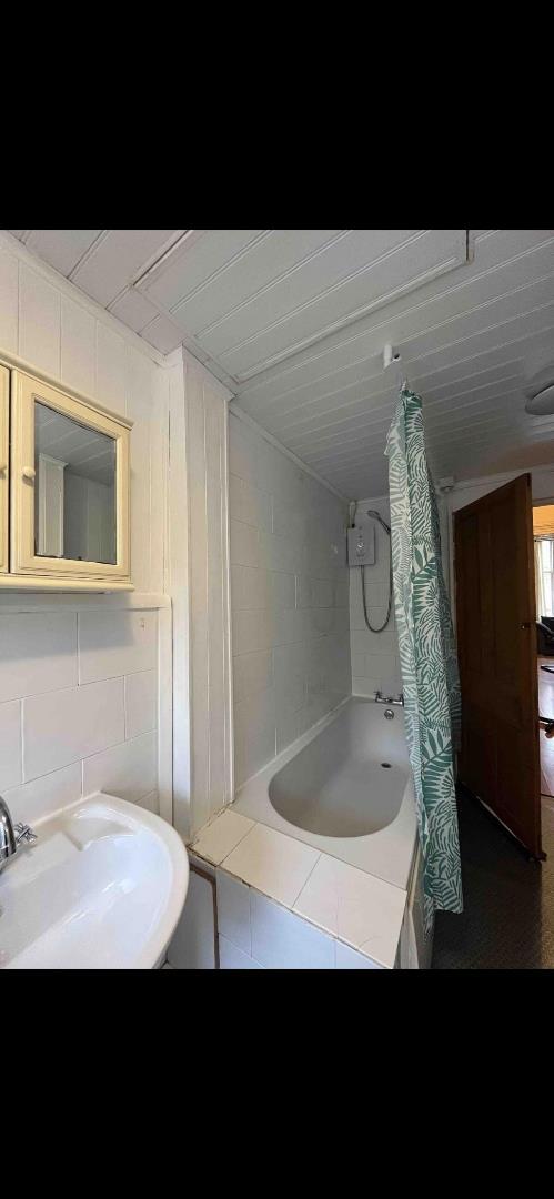 Property image 7 for - 2/2, 96 Roslea Drive, Glasgow, G31 2RR, G31