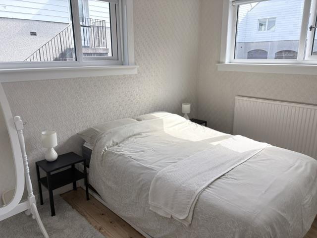 Property image 4 for - 54 Hillpark Wood, Edinburgh, EH4 7SZ, EH4