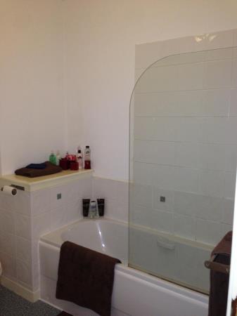 Property image 3 for - 3/2, 4 Whitehill Court, Glasgow, G31 2BA, G31
