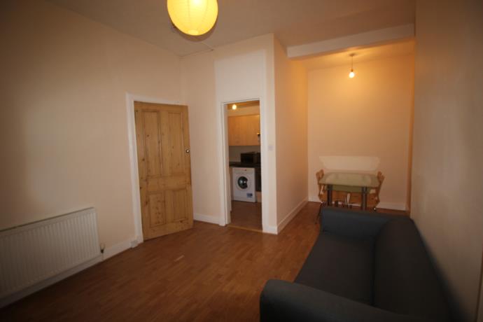 Property image 4 for - Wardlaw St, EH11