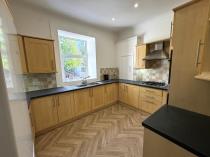 Property to rent in 149 Ayr Road Newton Mearns