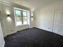 Property to rent in 149 Ayr Road Newton Mearns
