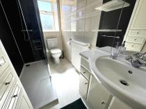 Property to rent in 149 Ayr Road Newton Mearns