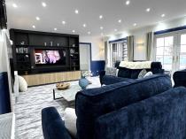Property to rent in Blueacre 418 Mearns Road Newton Mearns