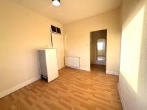 Property to rent in 22 Young Terrace Springburn G21 4LW