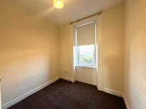 Property to rent in 22 Young Terrace Springburn G21 4LW