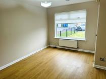 Property to rent in 4 Greenacres Court G53 7BF
