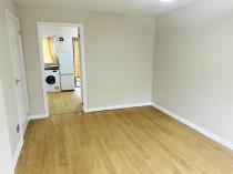 Property to rent in 4 Greenacres Court G53 7BF
