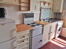 Property to rent in Dixon Avenue