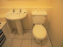 Property to rent in 714 Pollokshaws Road