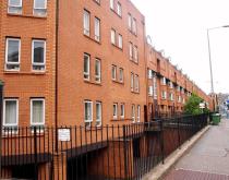 Property to rent in St Vincent St