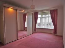 Property to rent in 16 Montford Avenue