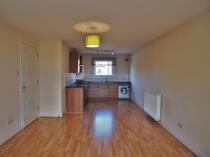 Property to rent in Viewmount Drive