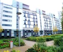 Property to rent in Glasgow Harbour Terrace
