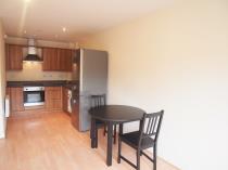 Property to rent in 15 Victoria Road South Side