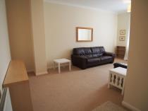 Property to rent in 31 Quarrybrae Street