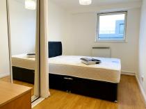 Property to rent in 240 Wallace Street 6-3 Tradeston