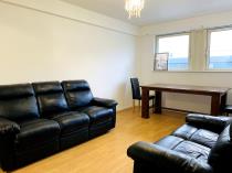 Property to rent in 240 Wallace Street 6-3 Tradeston