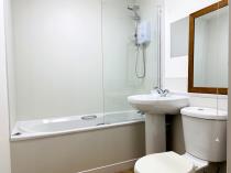 Property to rent in 240 Wallace Street 6-3 Tradeston