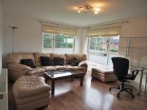 Property to rent in 5 Dalveen Street